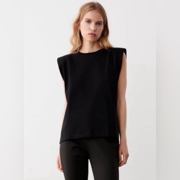 NWOT Zara Black Cotton Sleeveless Crewneck Tank Top with Shoulder Pads in L - Picture 2 of 6
